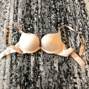 Victoria’s Secret Push Up Bra 32B